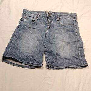 Kut From the kloth women's denim shorts size 6